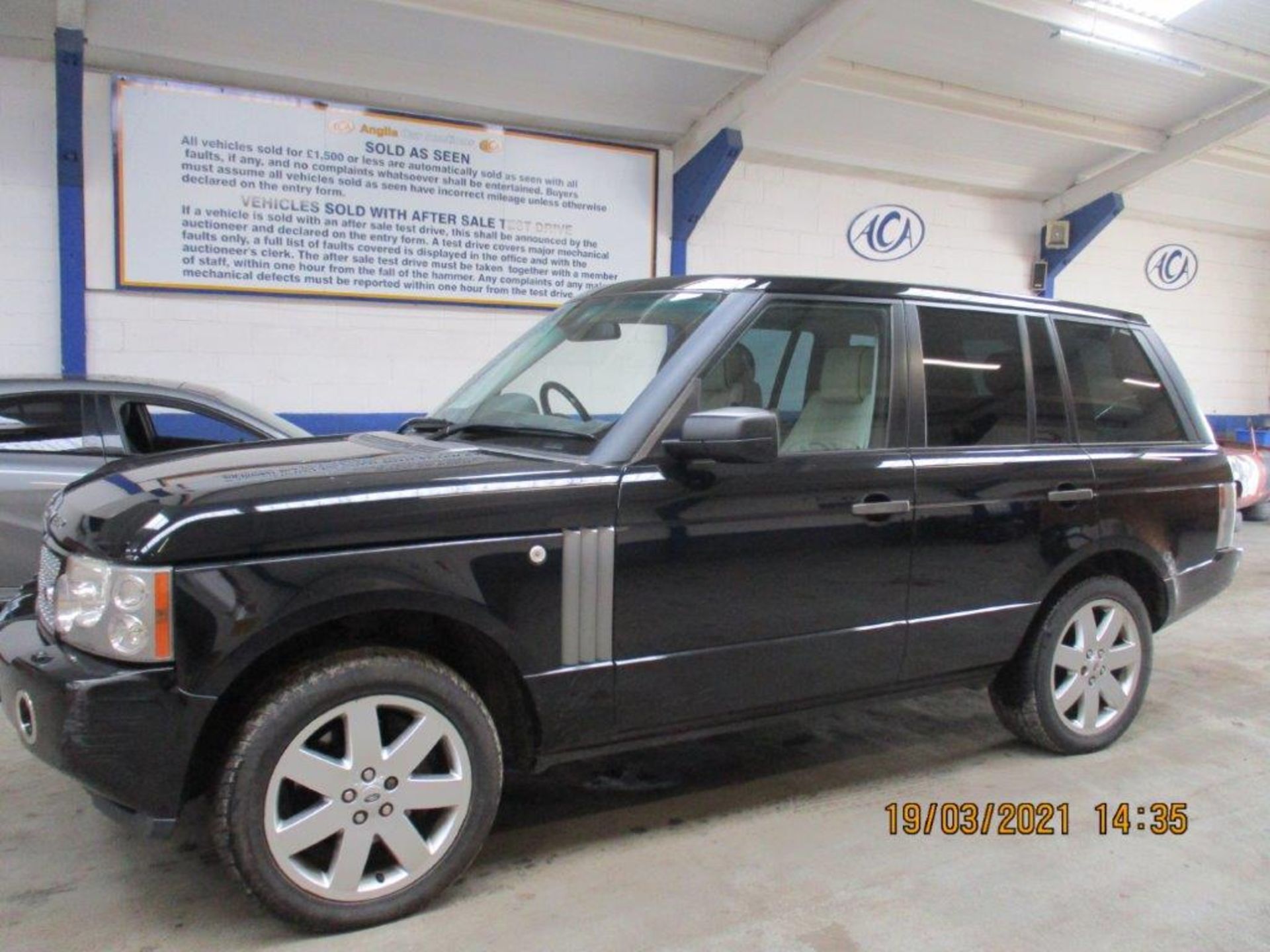 56 06 Range Rover Vogue TDV8 SE A