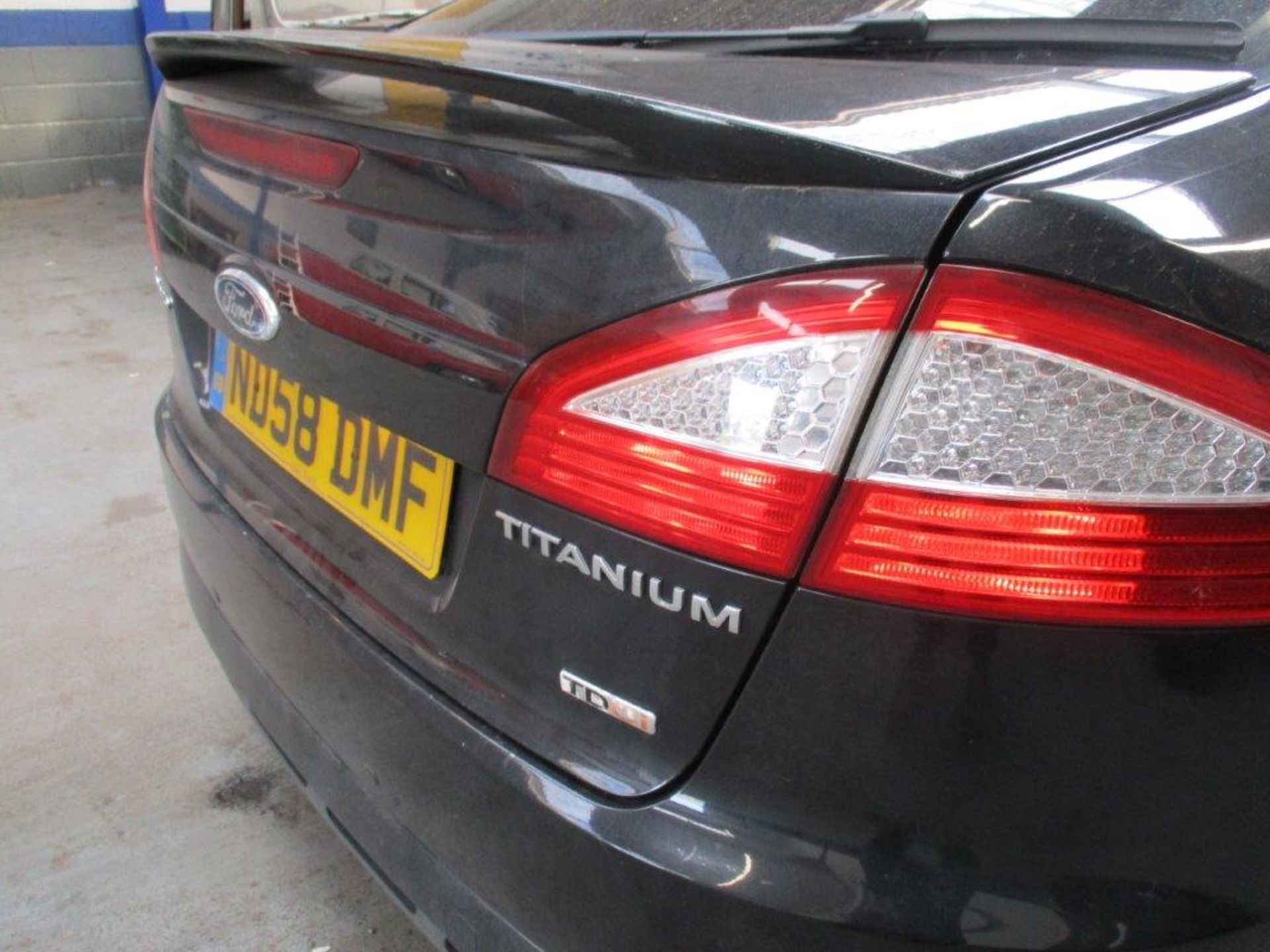 58 08 Ford Mondeo Titanium TDCI 125 - Image 10 of 15