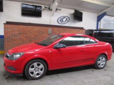 08 08 Vauxhall Astra Twintop