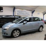 12 12 Peugeot 5008 Active E-Hdi S-A