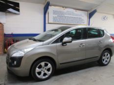 13 13 Peugeot 3008 Active E-HDI