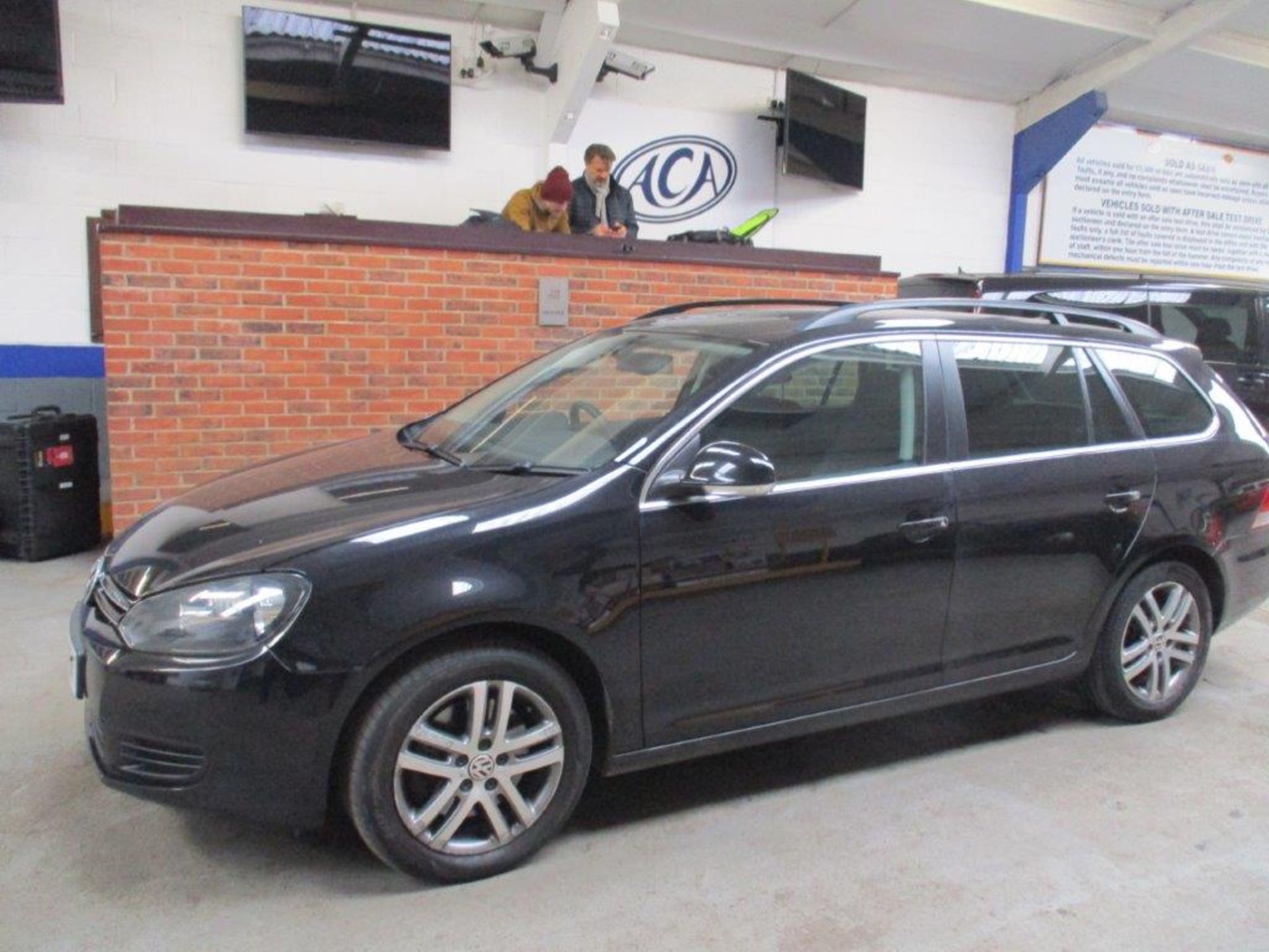 10 10 VW Golf SE TDI