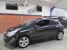 11 11 Vauxhall Corsa SXi