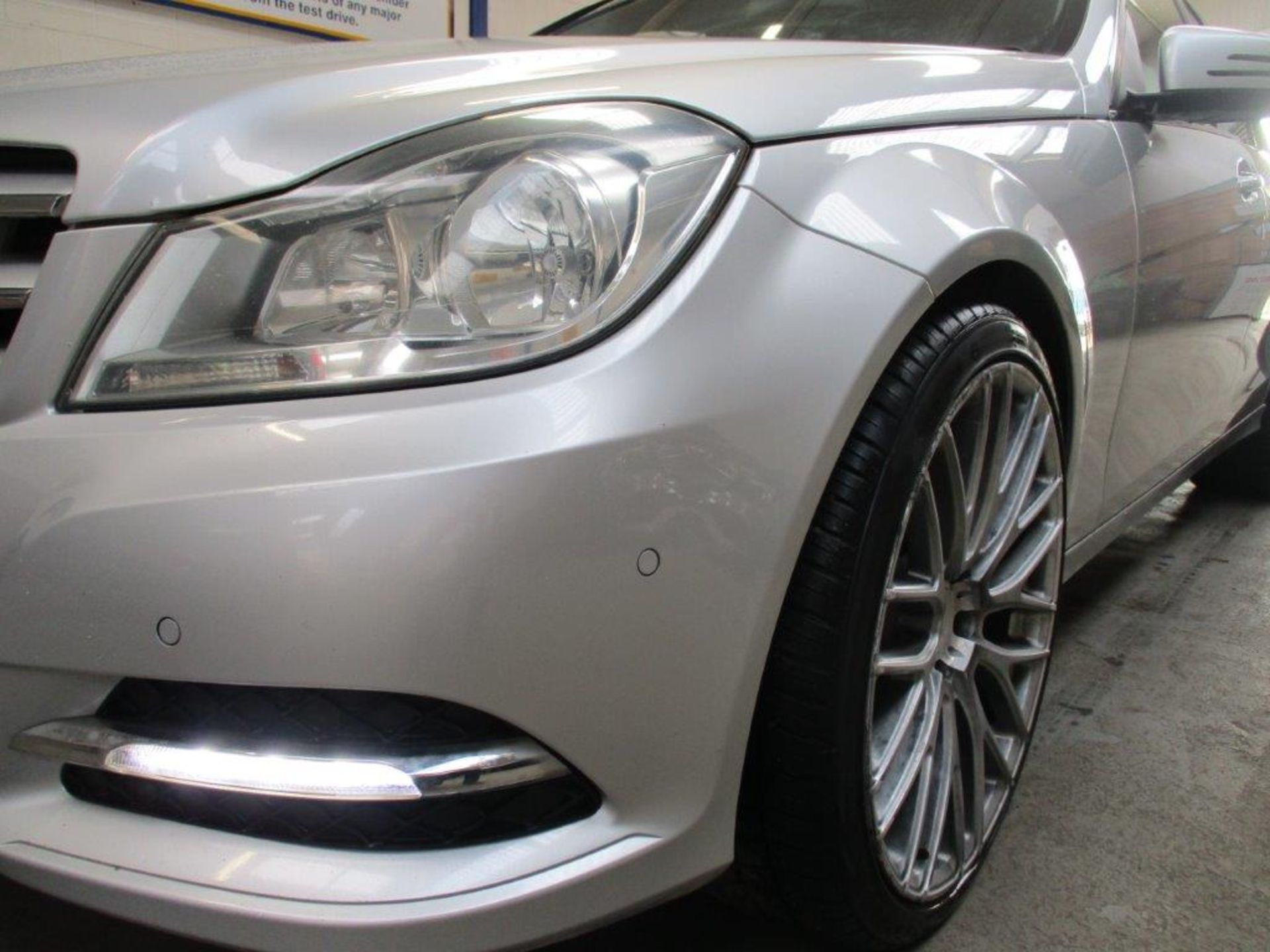 62 12 Mercedes C220 Executive SE CDI - Image 10 of 26