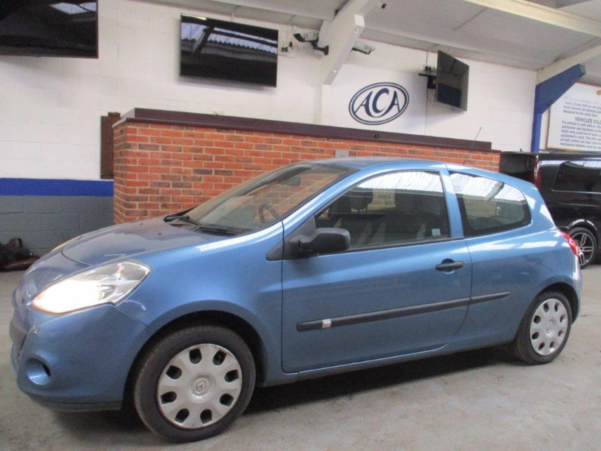 09 09 Renault Clio Extreme