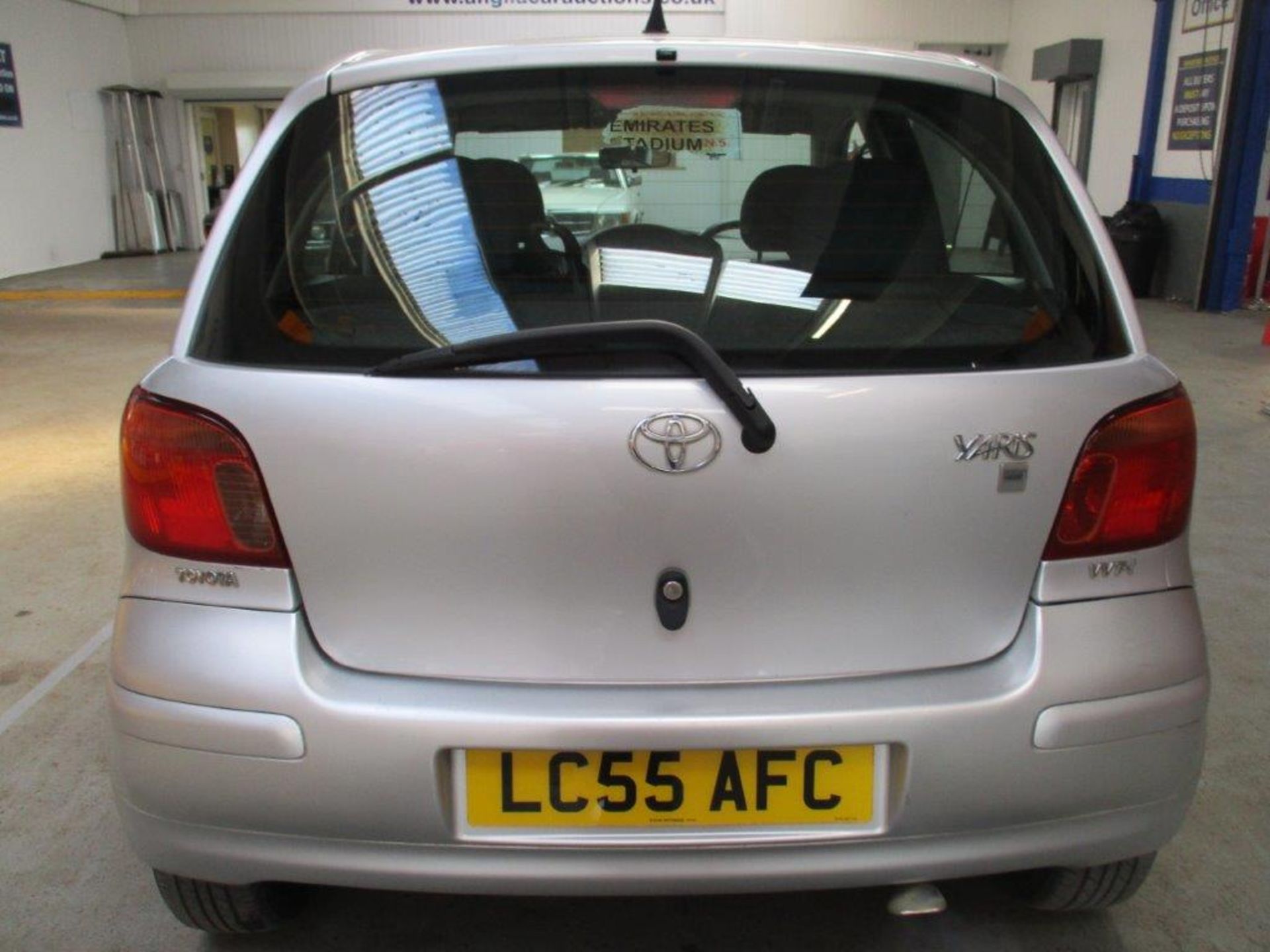 55 05 Toyota Yaris Colour Collection - Image 10 of 21
