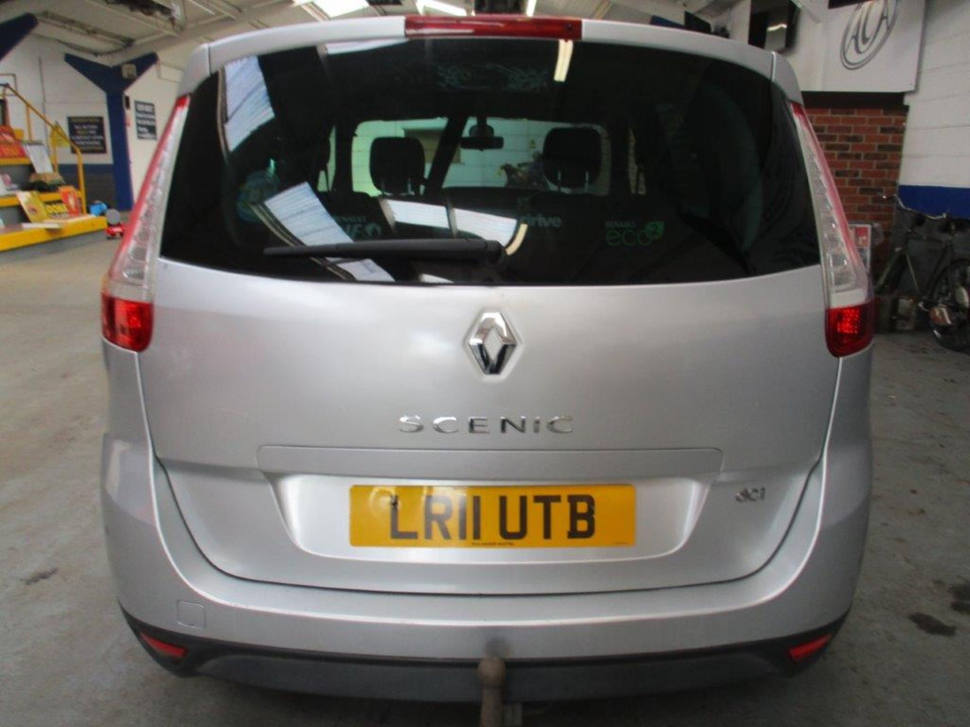 11 11 Renault G Scenic Dyn T-T DCI - Image 13 of 18