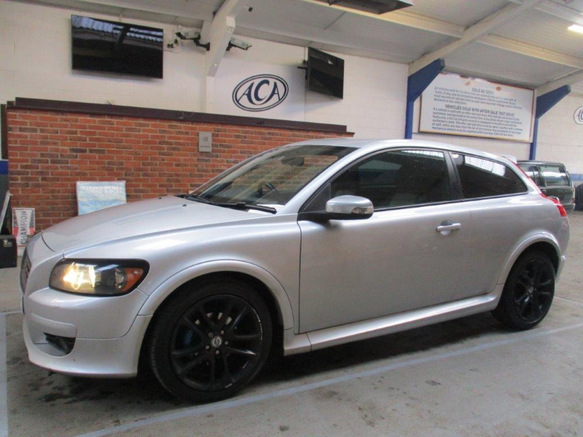 58 08 Volvo C30 Sport D