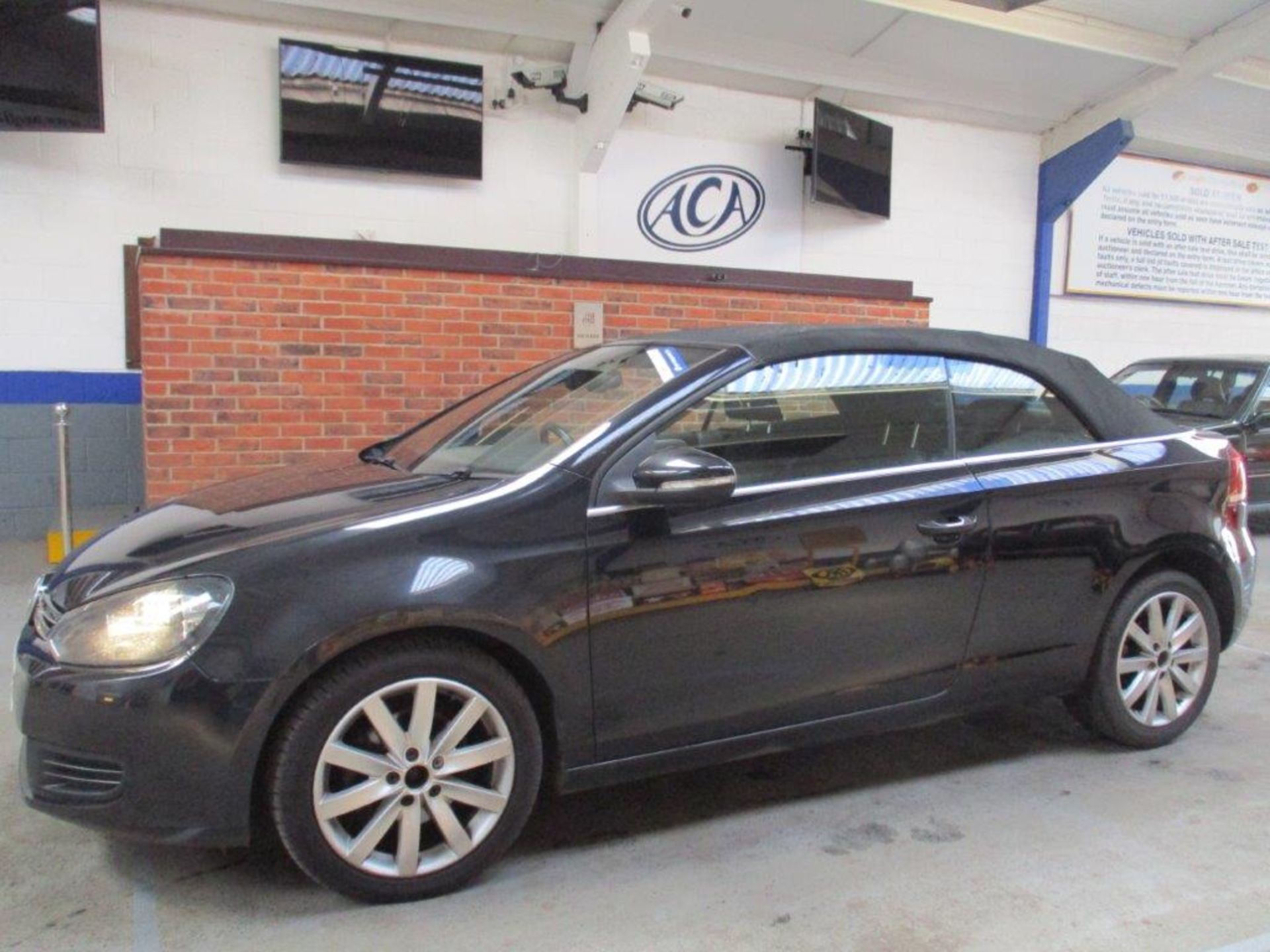 12 12 VW Golf SE Bluemotion Tech TDI