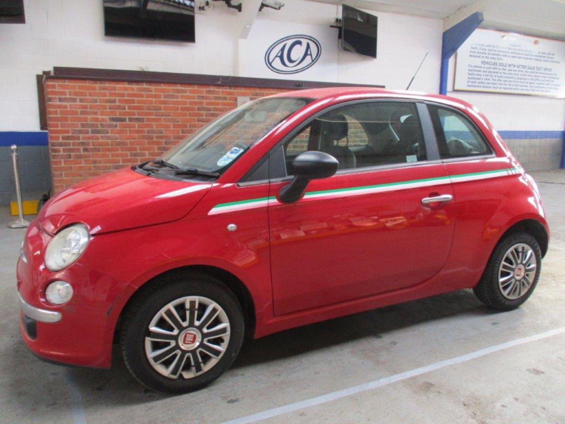 08 08 Fiat 500 Pop RHD