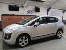 12 12 Peugeot 3008 Active E-HDI