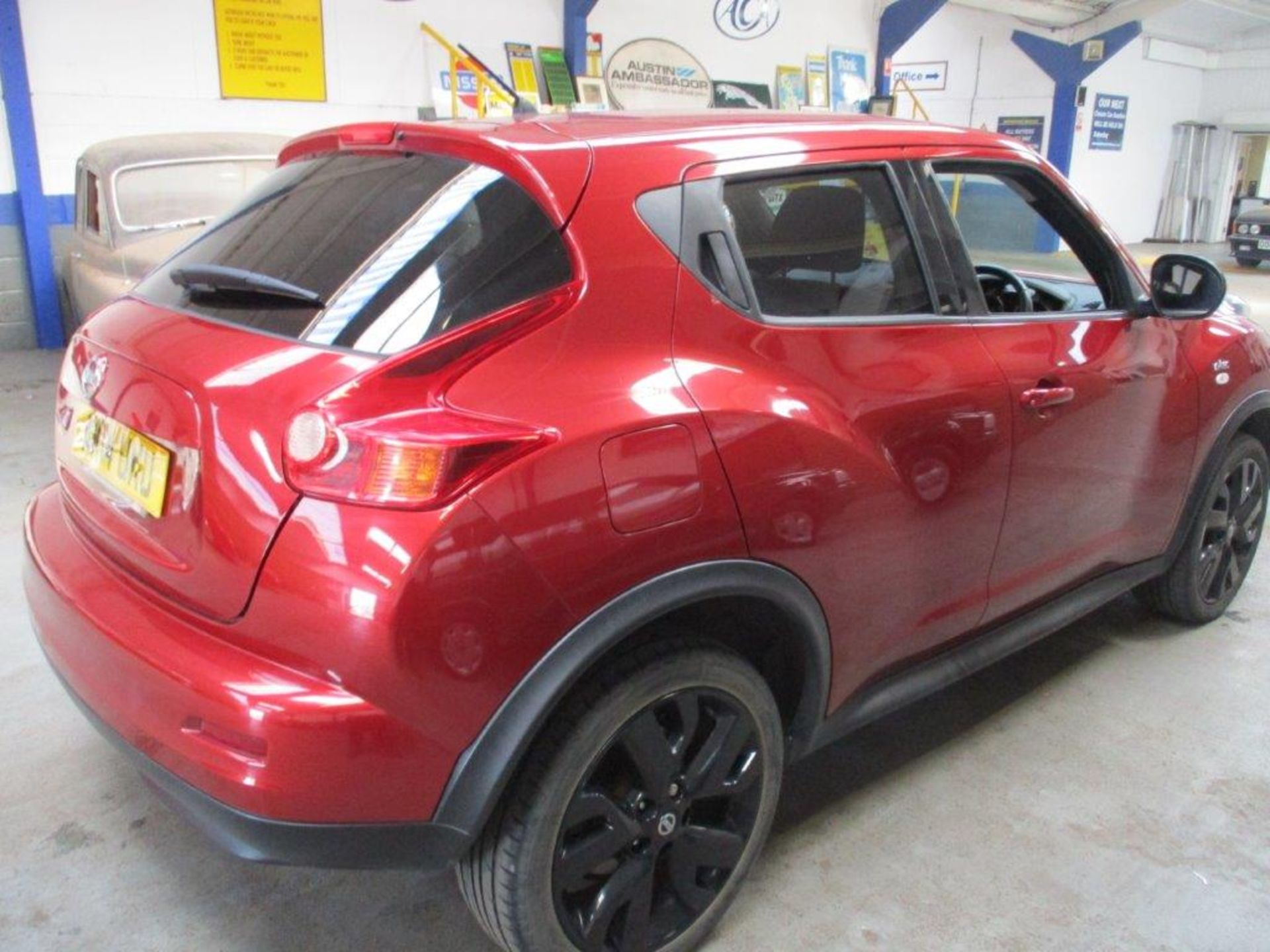 14 14 Nissan Juke N-Tec - Image 8 of 17