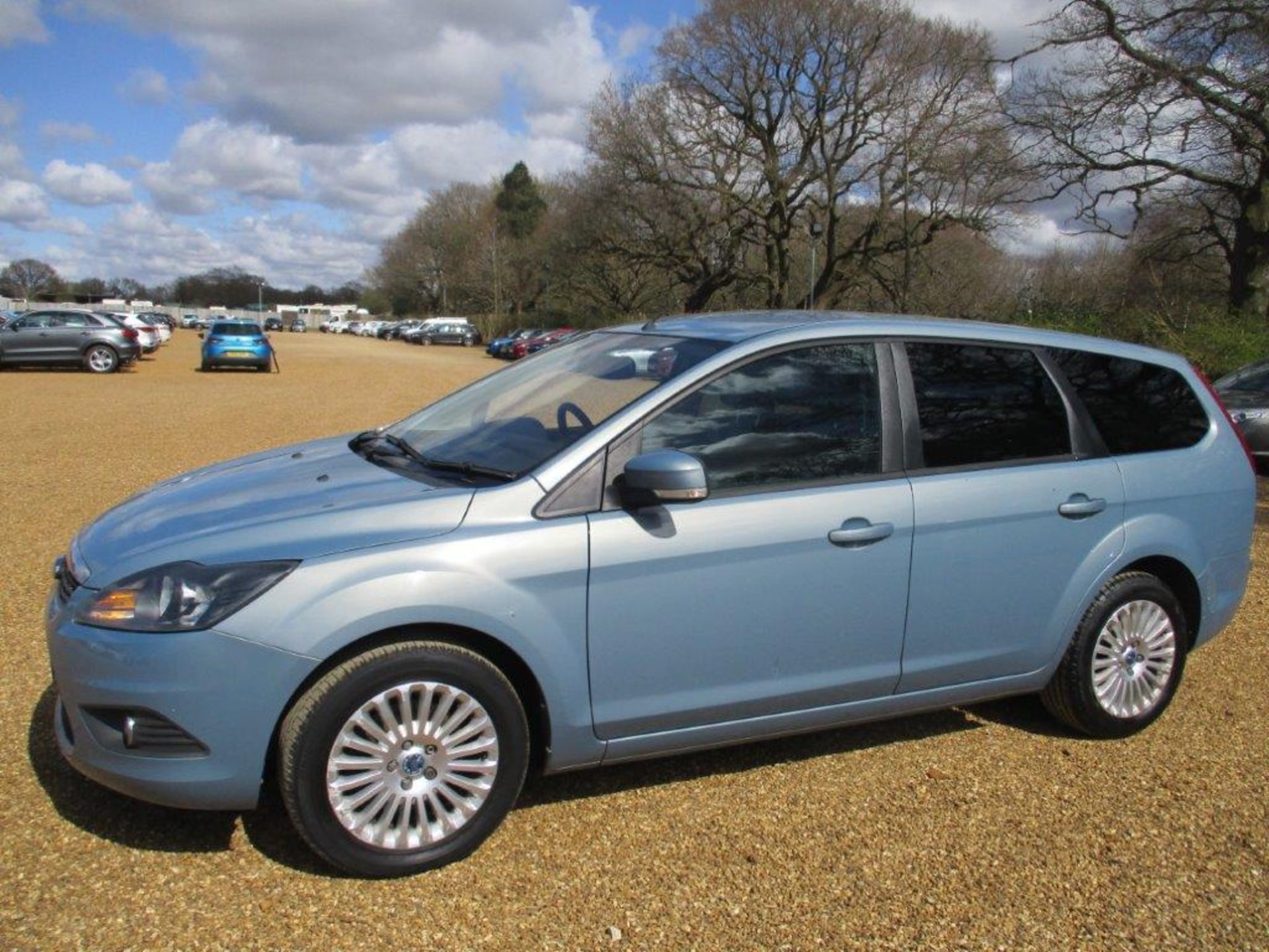 08 08 Ford Focus Titanium TD 115