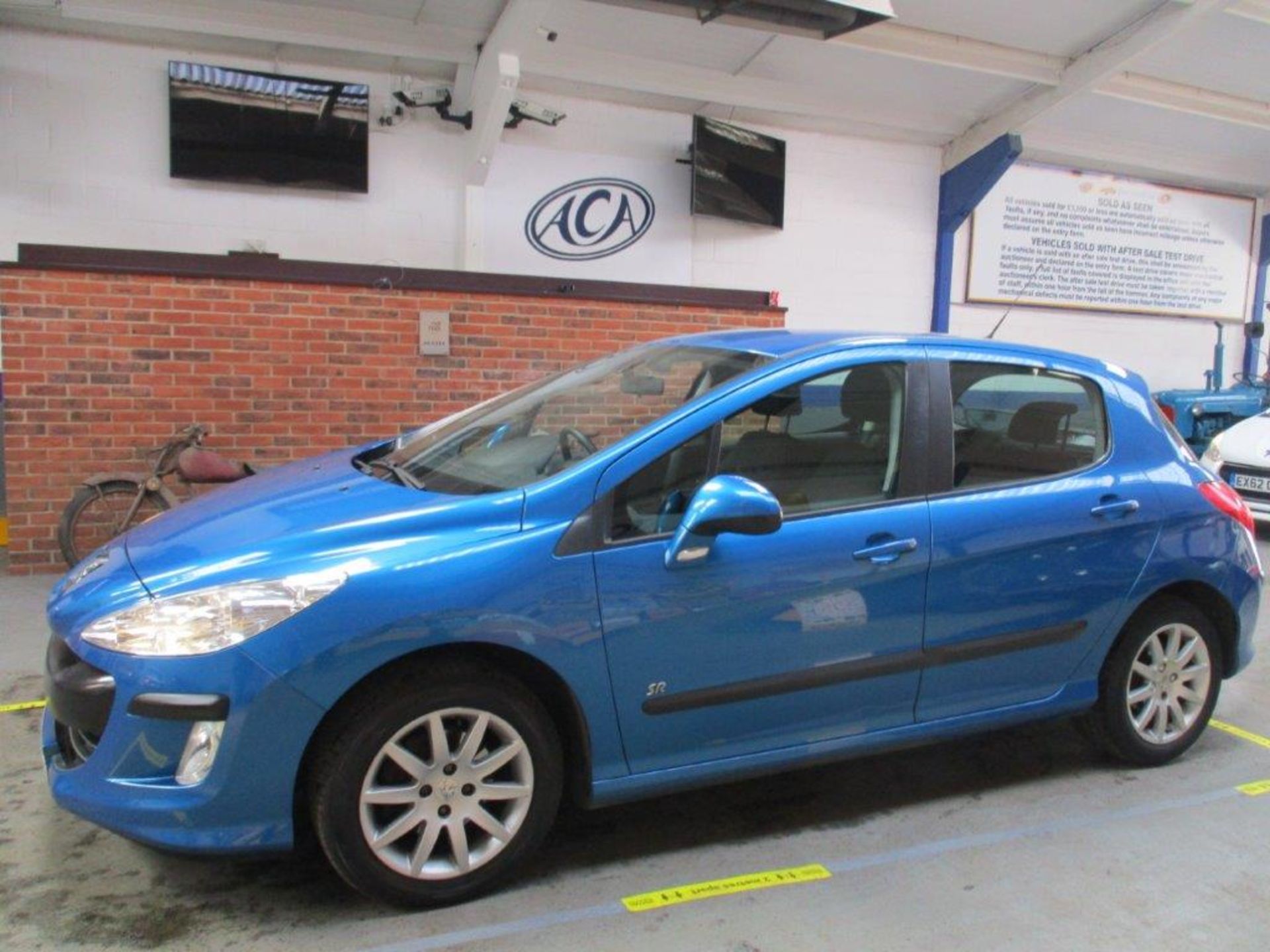 09 09 Peugeot 308 SR HDI 107