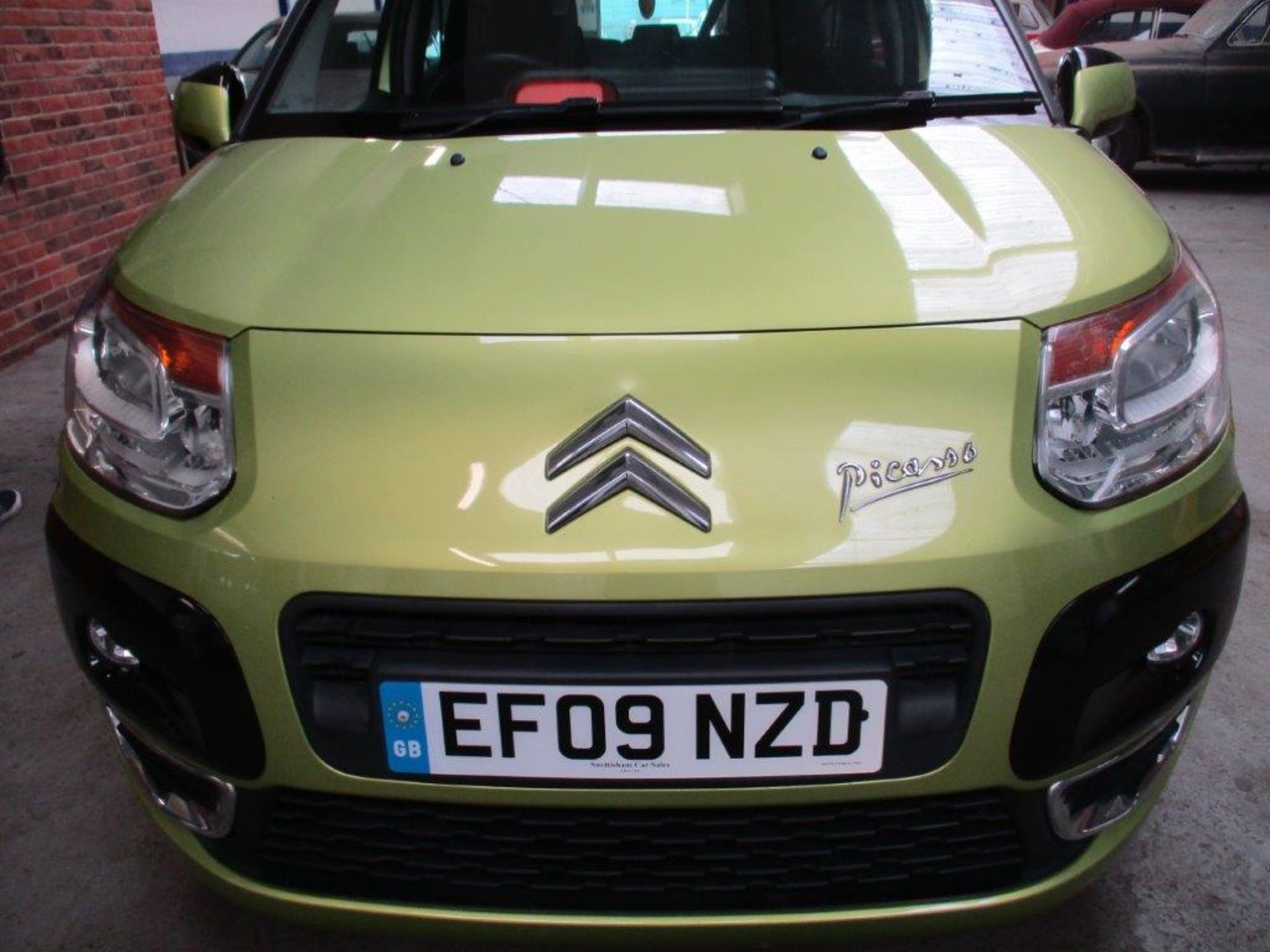 09 09 Citroen C3 Picasso Exclusiv - Image 14 of 26