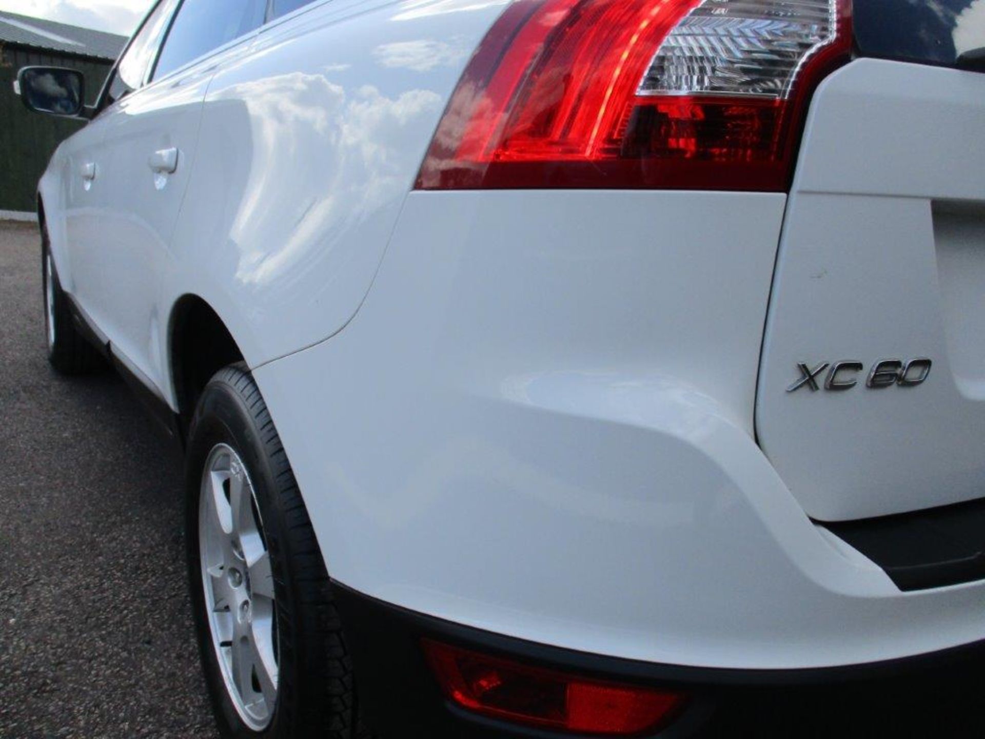 11 11 Volvo XC60 Drive SE D3 - Image 11 of 25