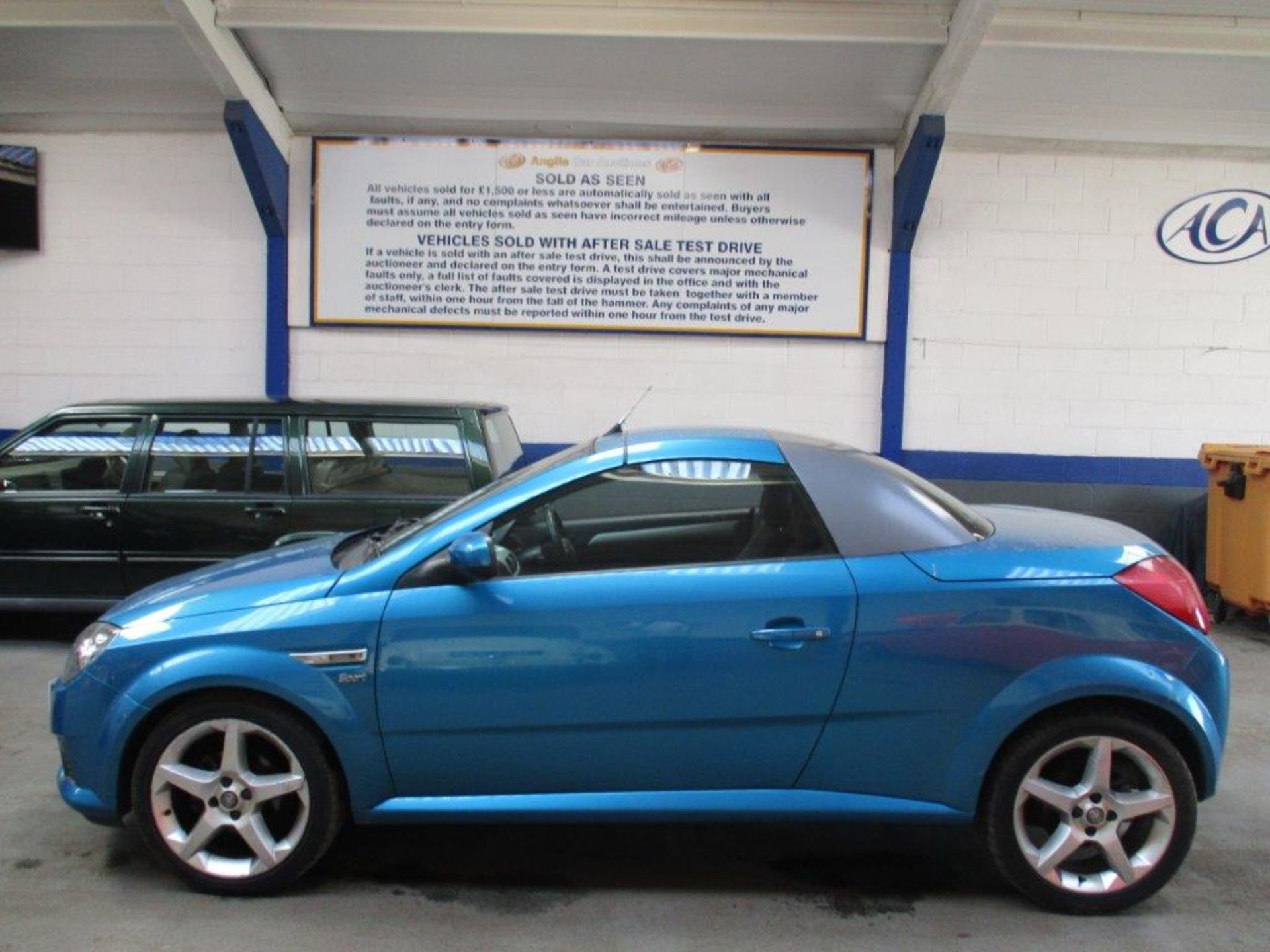 06 06 Vauxhall Tigra Sport Twinport - Image 12 of 18