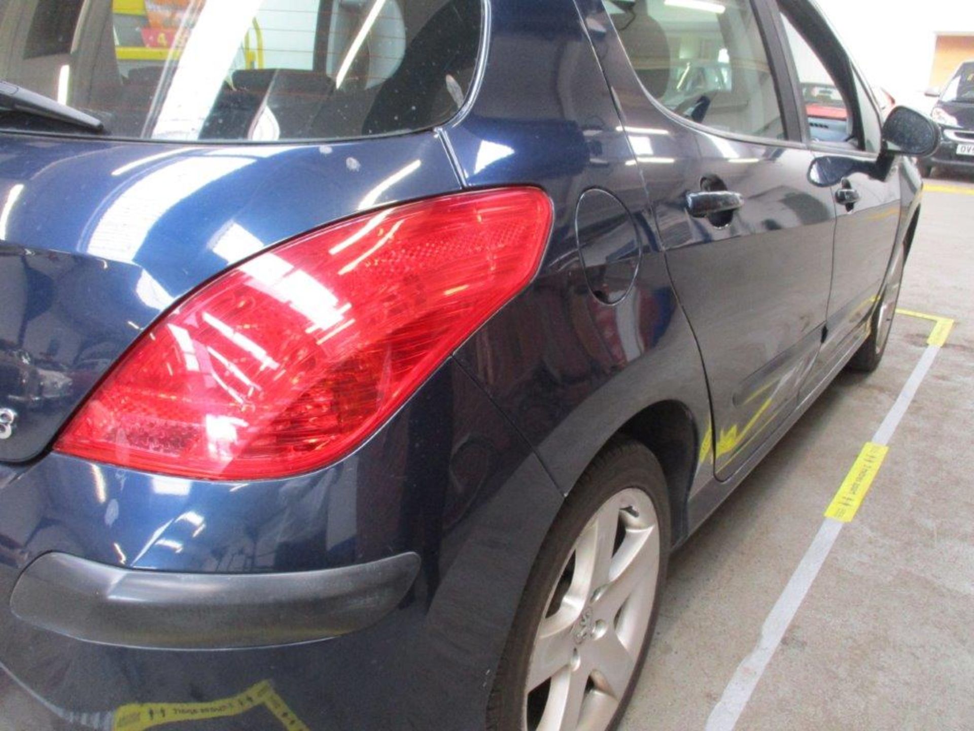 09 09 Peugeot 308 S - Image 16 of 22