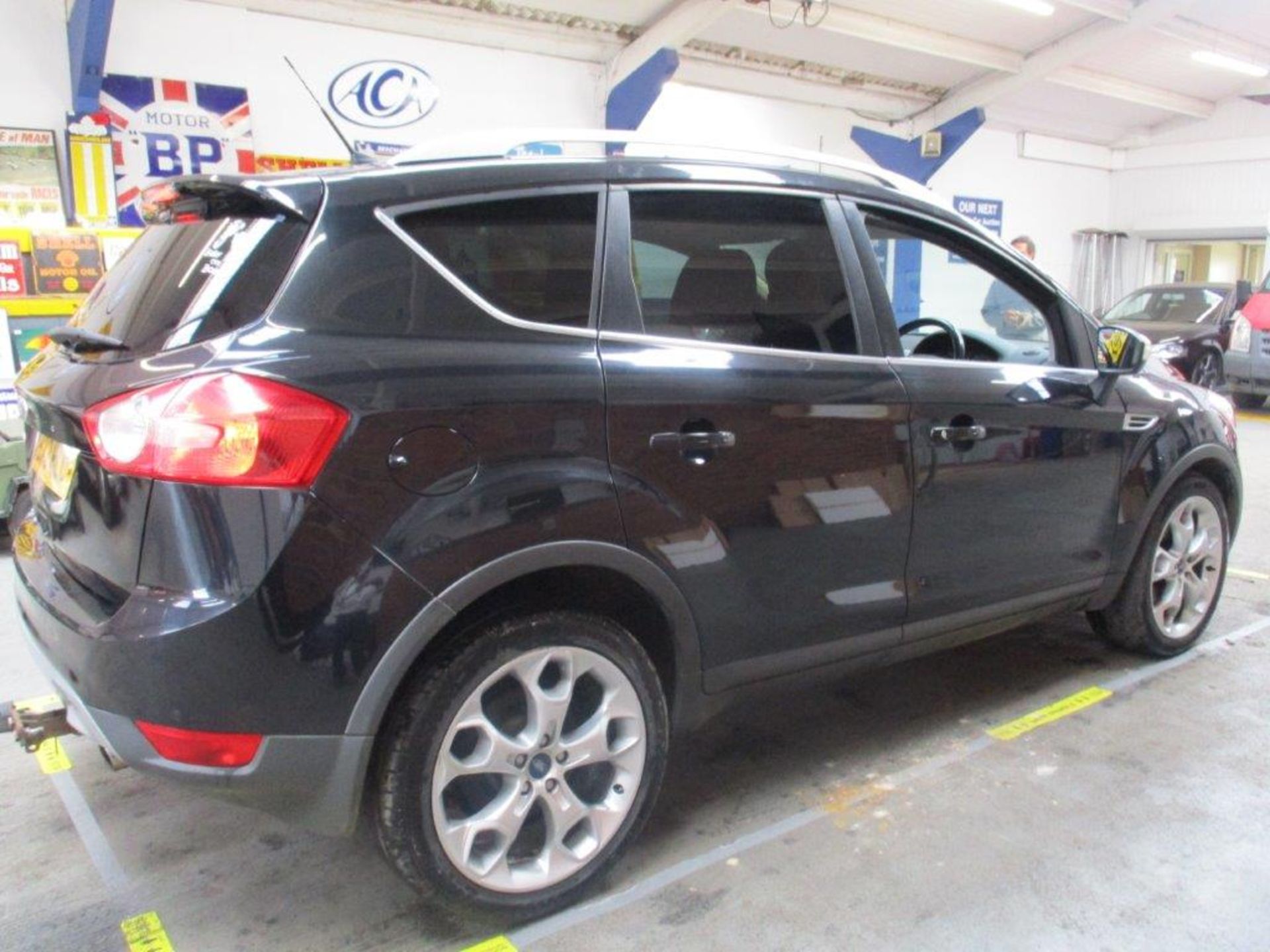 12 12 Ford Kuga Titanium TDCI - Image 2 of 23