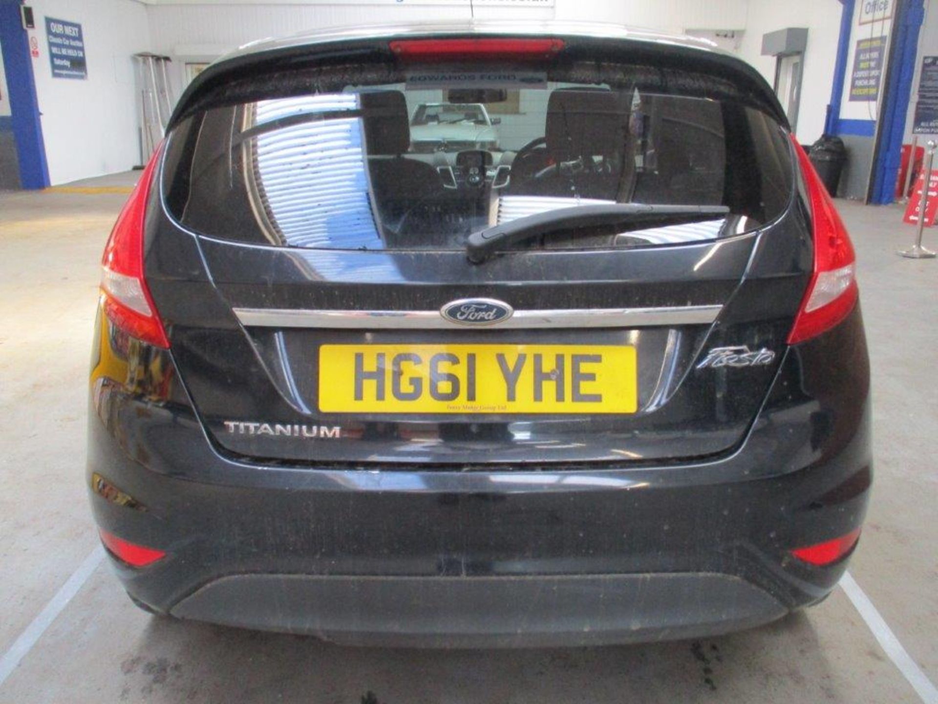 61 12 Ford Fiesta Titanium - Image 19 of 24