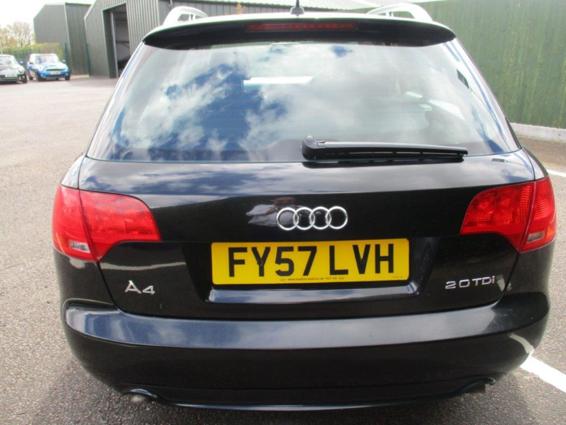 57 07 Audi A4 S Line TDI 170 - Image 4 of 29