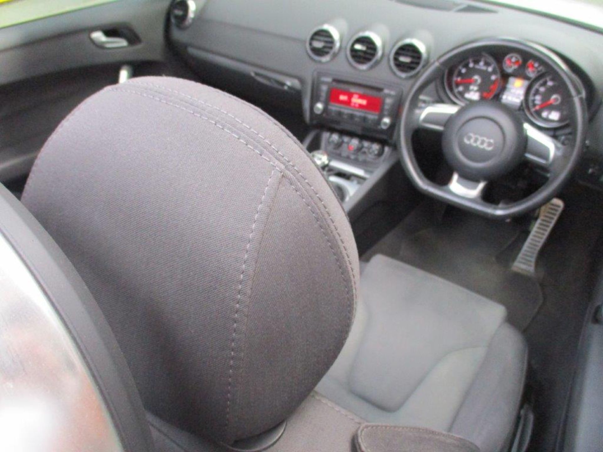 59 09 Audi TT TFSI - Image 12 of 19