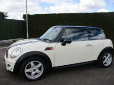 57 08 Mini Cooper D