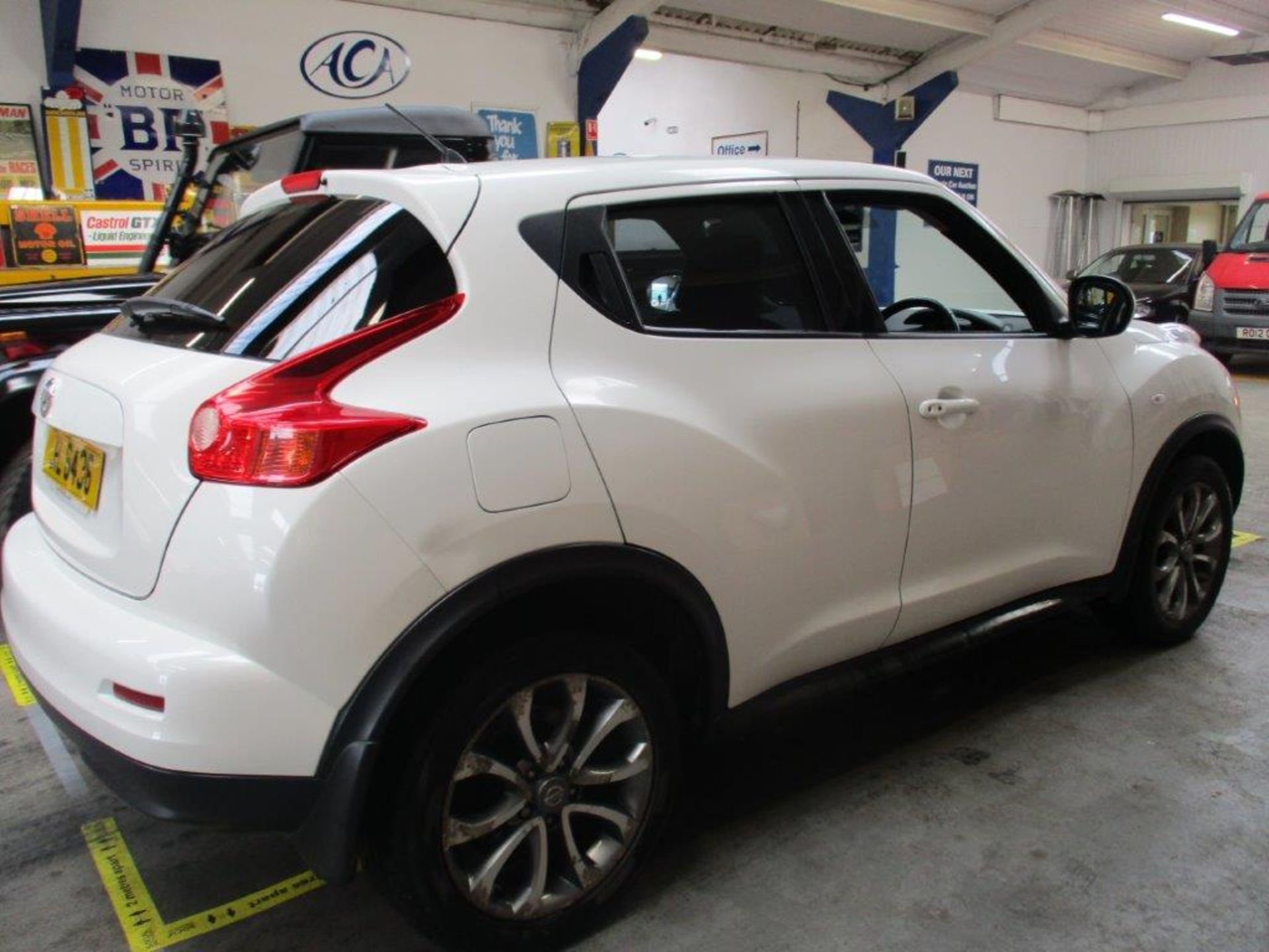 63 13 Nissan Juke Tekna CVT - Image 2 of 23