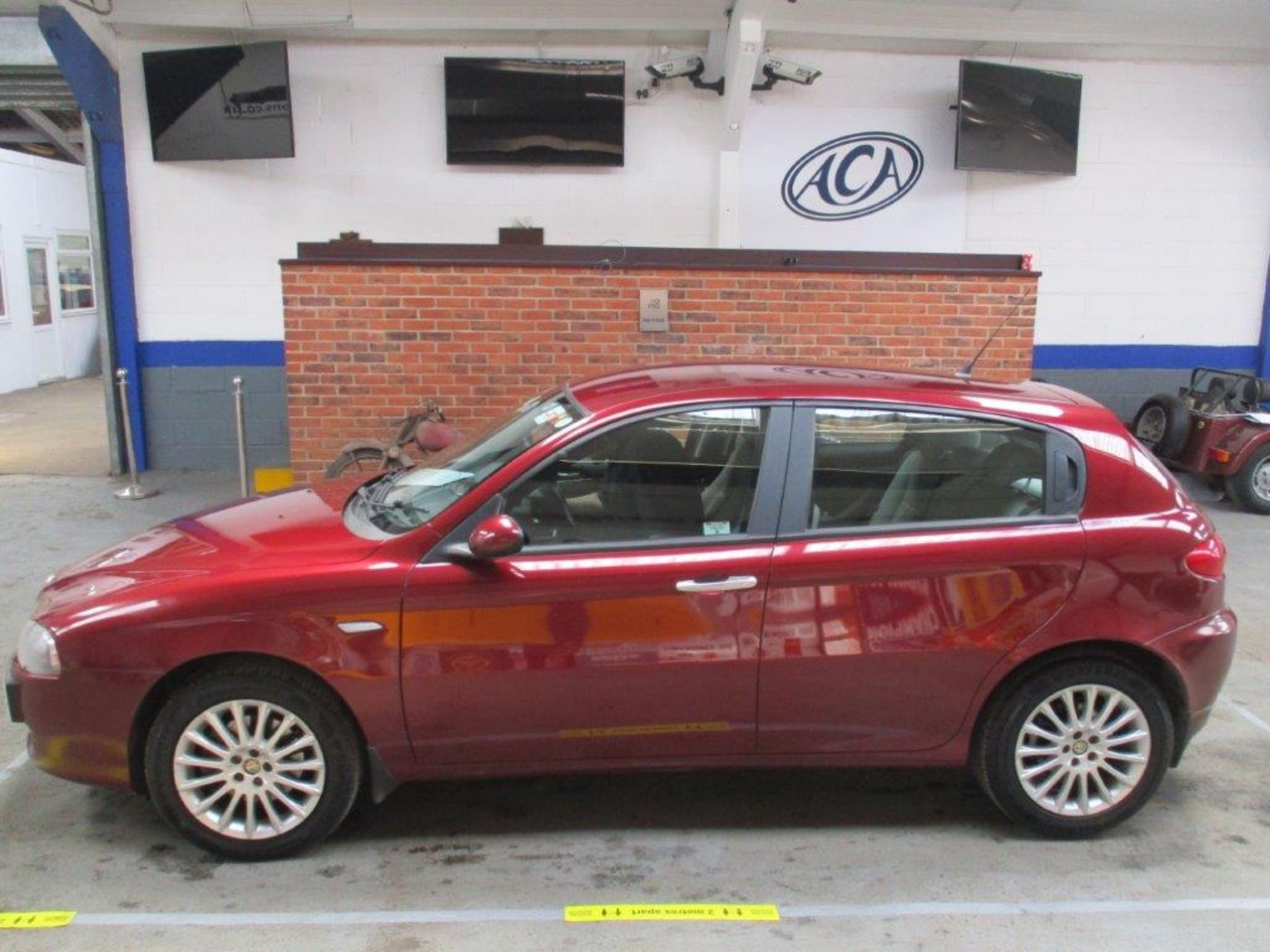 58 08 Alfa Romeo 147 Lusso T Spark - Image 8 of 18