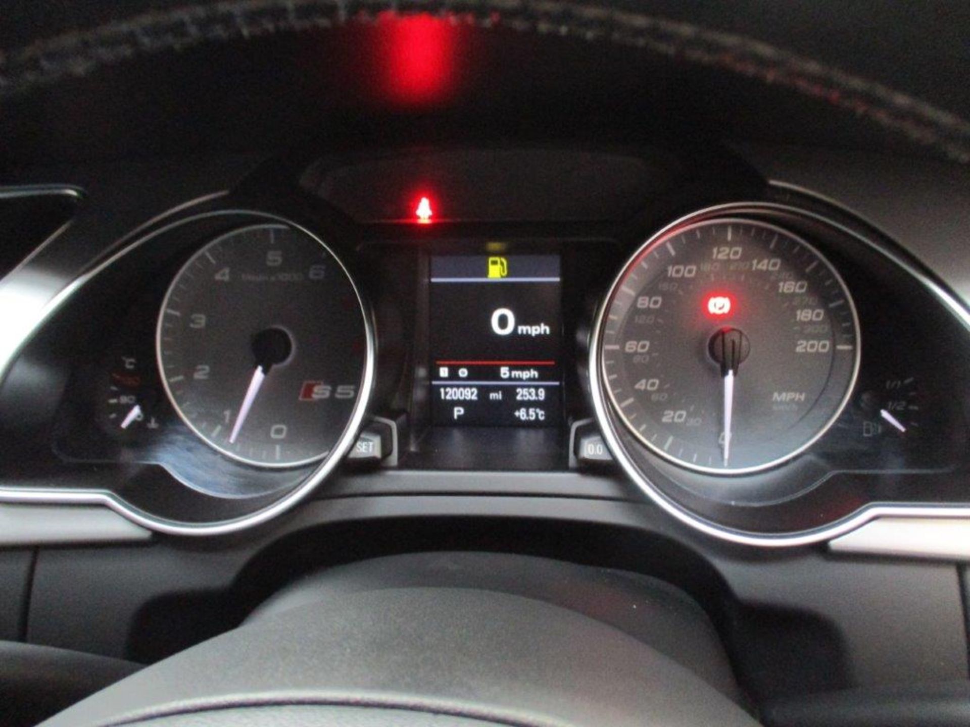 61 12 Audi S5 TFSI Auto - Image 24 of 31