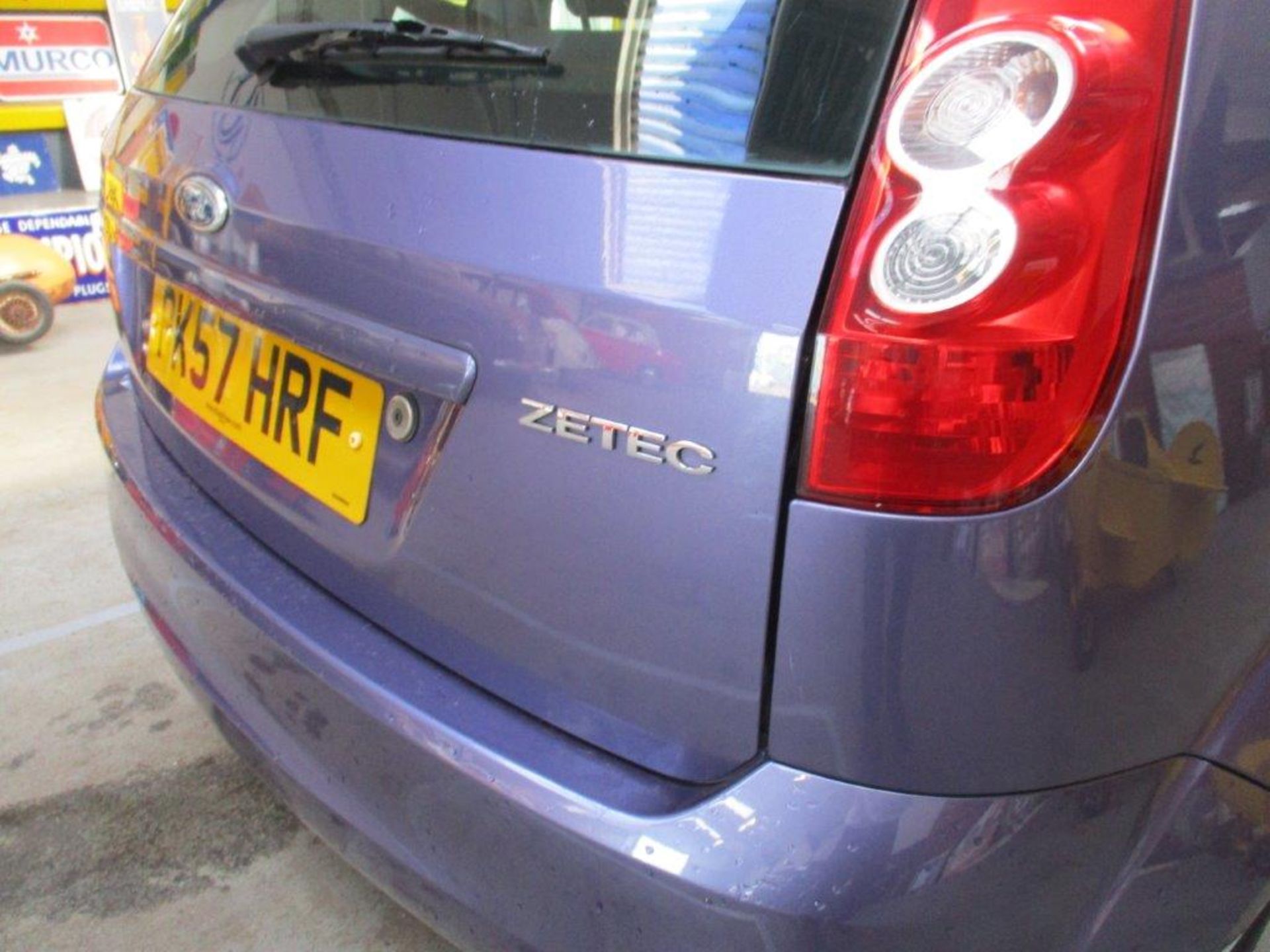 57 07 Ford Fiesta Zetec Climate - Image 9 of 19