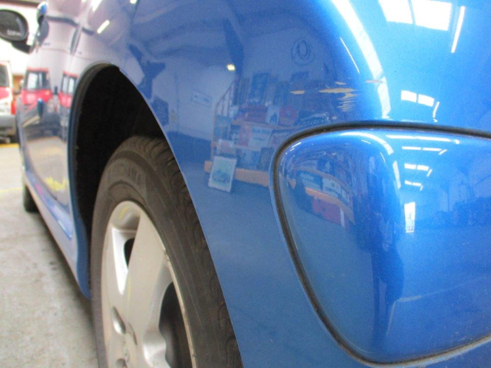 59 09 Toyota Aygo Blue VVT-I - Image 2 of 22
