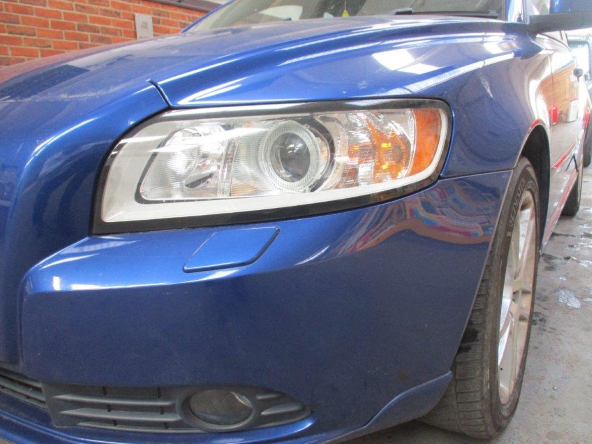 57 07 Volvo S40 SE D - Image 2 of 21