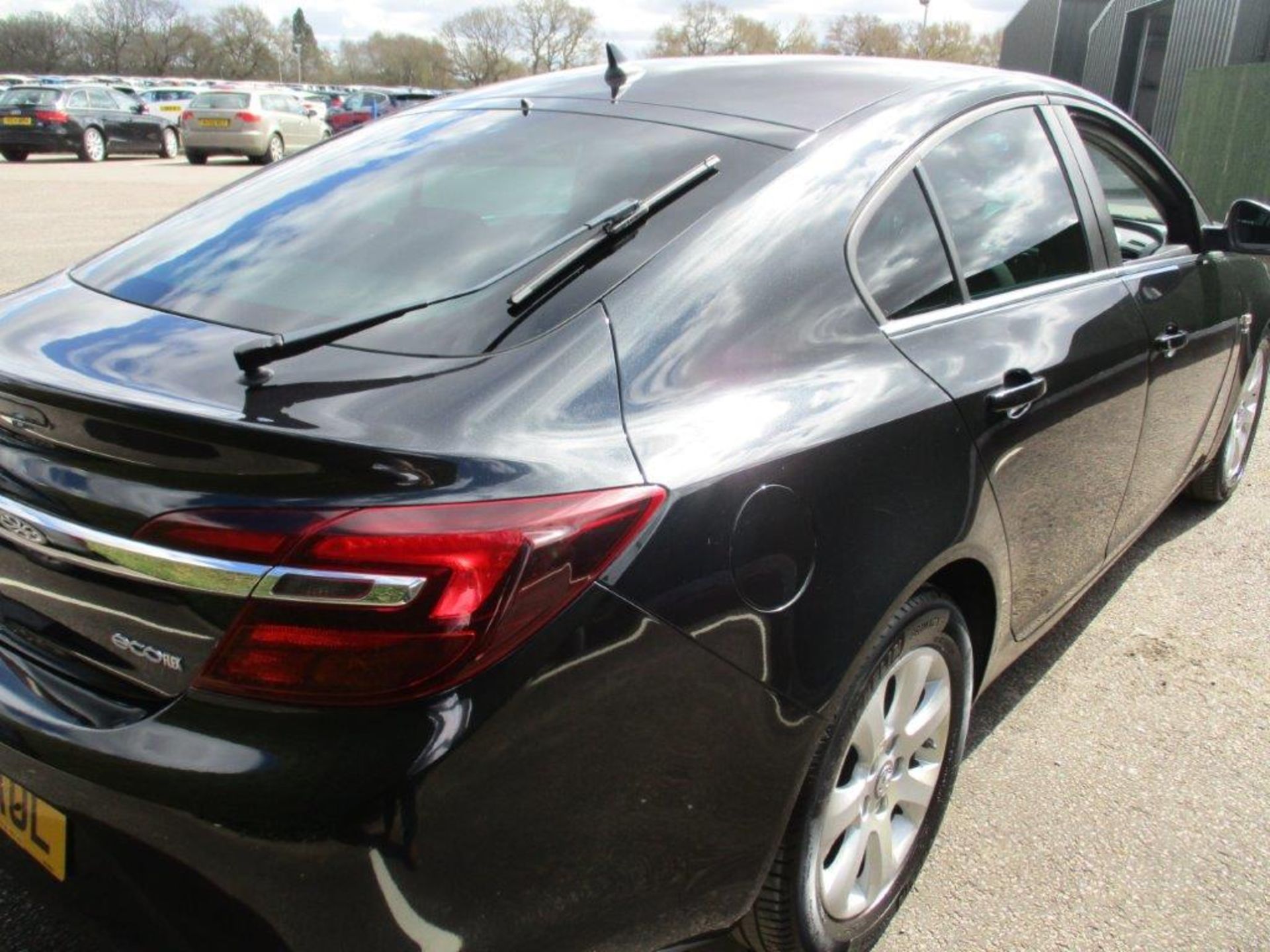 16 16 Vauxhall Insignia SRI Nav CDTI - Image 2 of 20