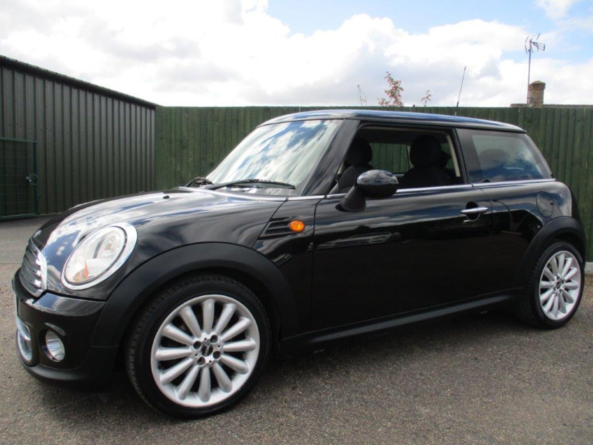 11 11 Mini Cooper D