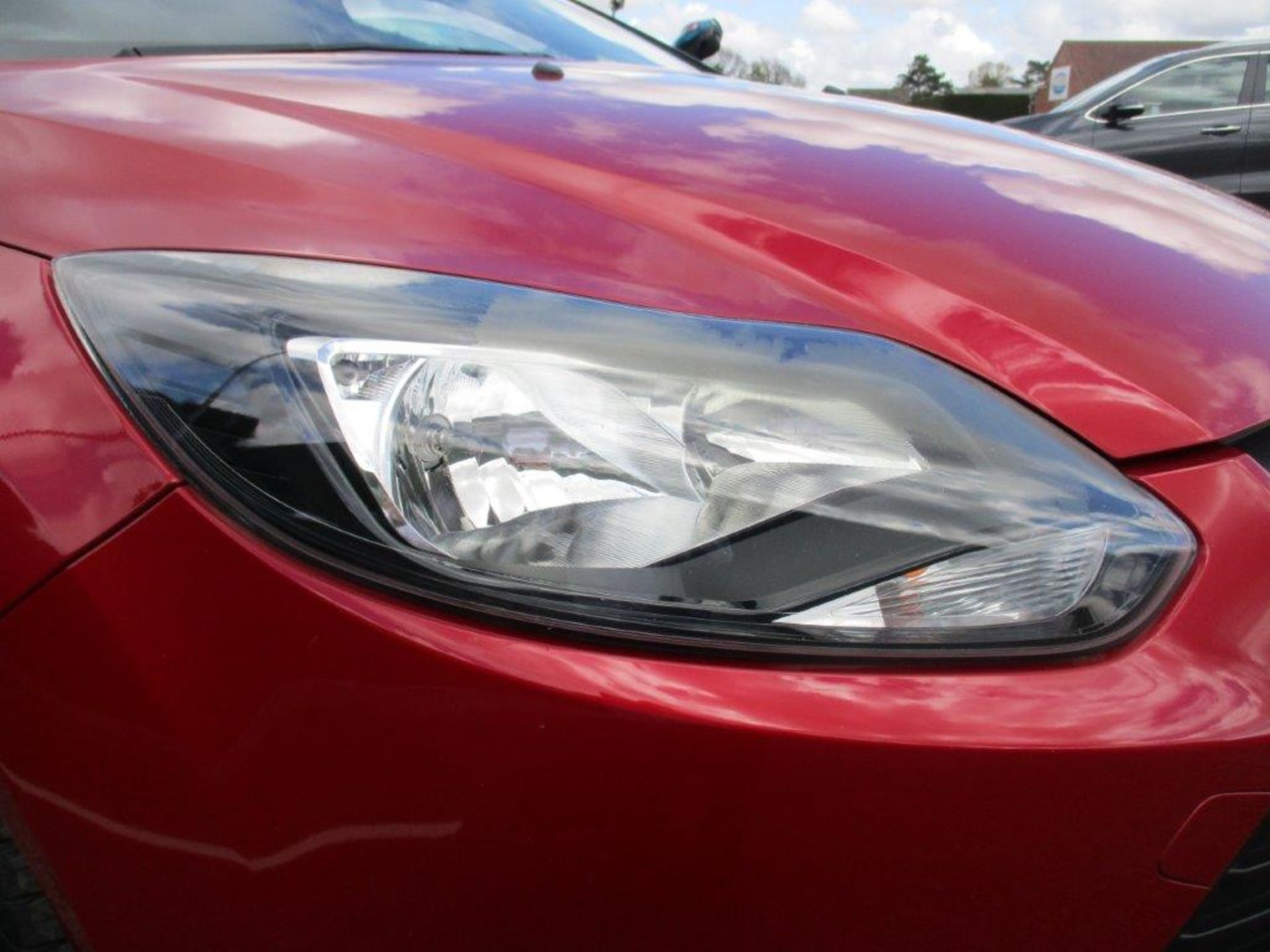 11 11 Ford Focus Zetec 125 - Image 9 of 19