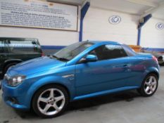 06 06 Vauxhall Tigra Sport Twinport