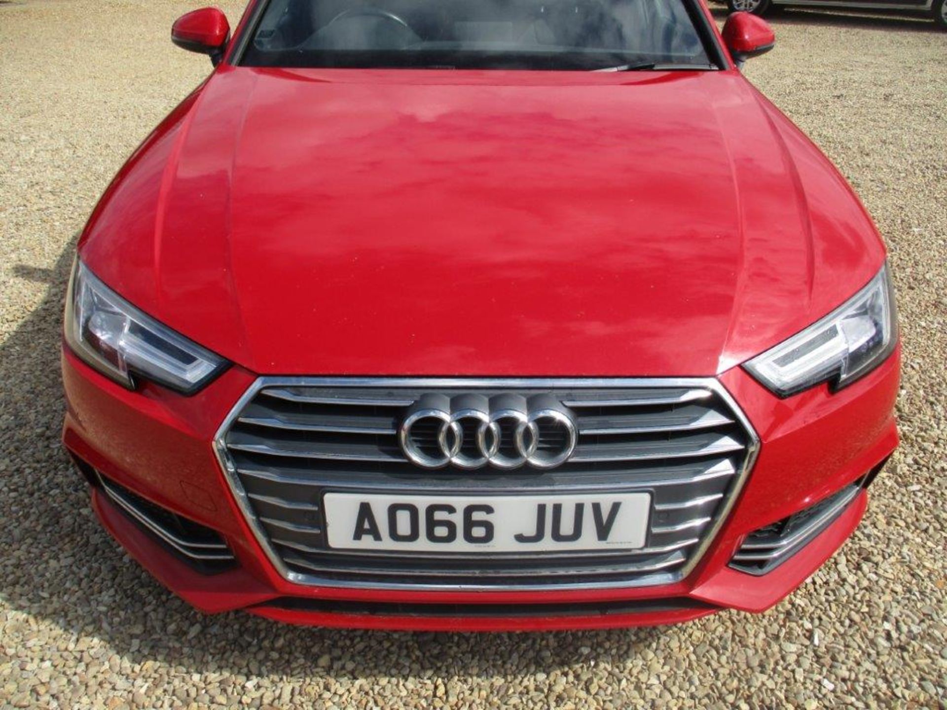 16 66 Audi A4 S Line TFSI Est - Image 16 of 33