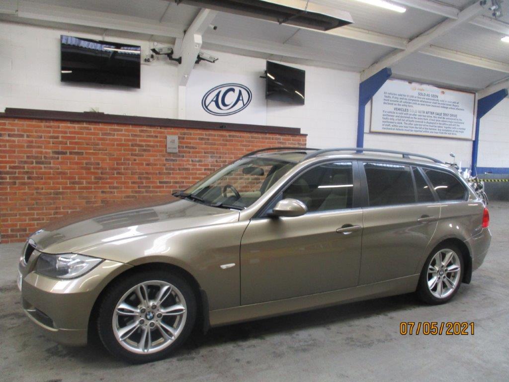 06 06 BMW 320D SE Estate Auto