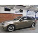 06 06 BMW 320D SE Estate Auto