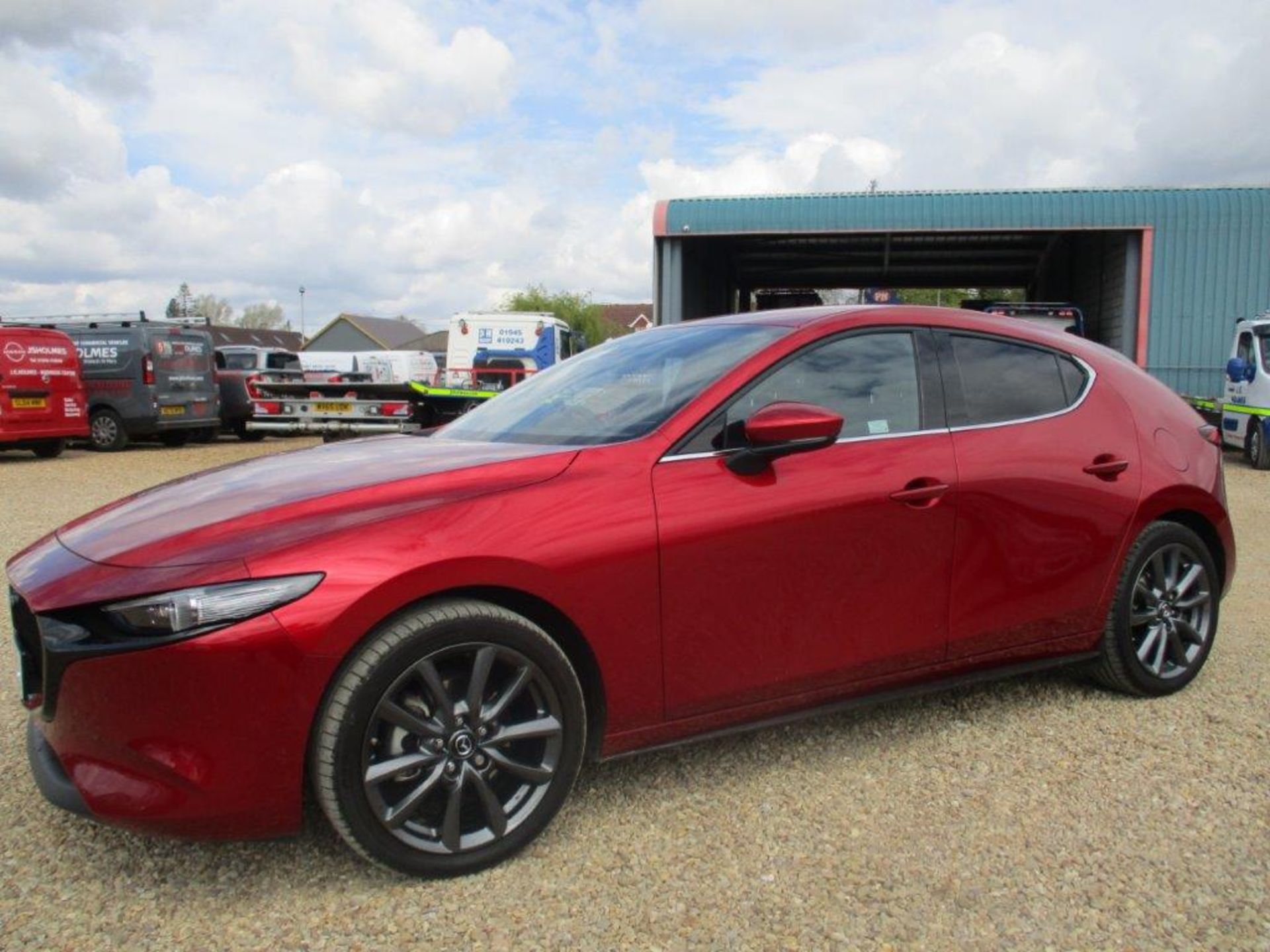 19 69 Mazda 3 Sport Lux MHEV Auto - Image 17 of 41