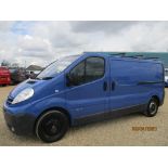 12 12 Nissan Primastar SE LWB DCI