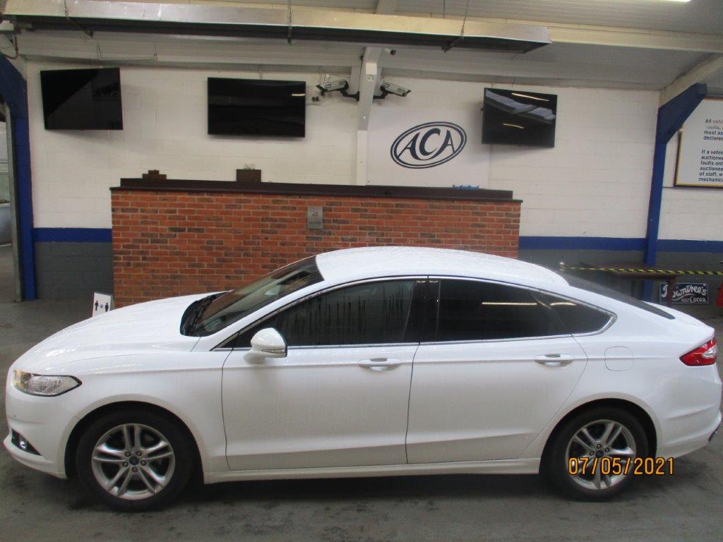 15 15 Ford Mondeo Titanium TDCI - Image 4 of 22