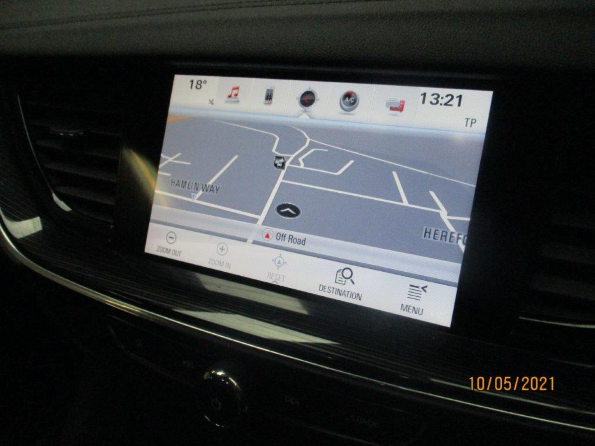 17 67 Vxll Insignia Elite Nav T Auto - Image 26 of 30