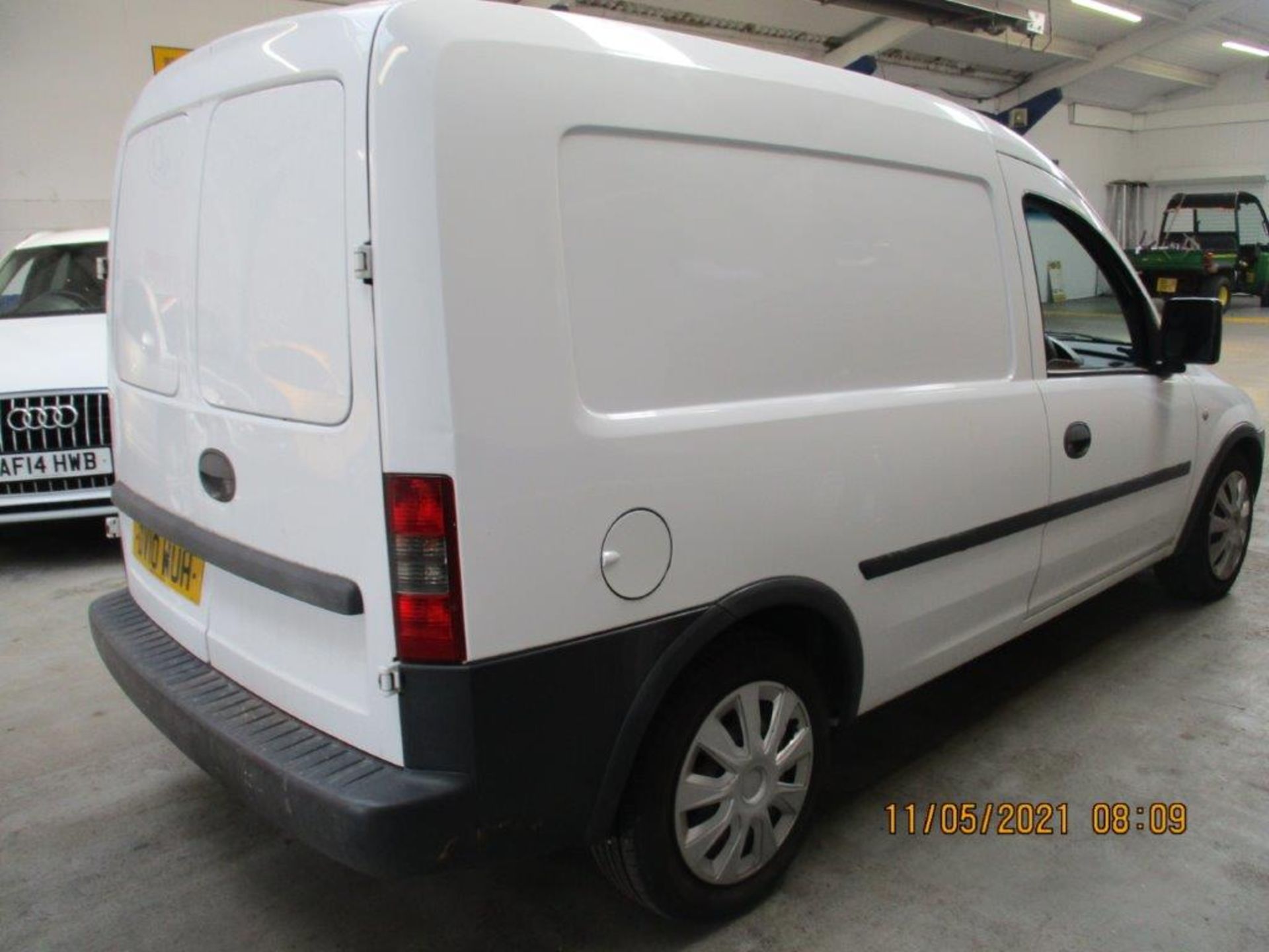 10 10 Vauxhall Combo 2000 CDTI - Image 3 of 20