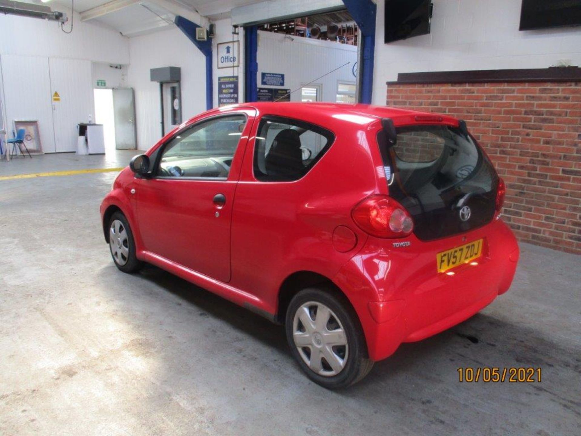 07 57 Toyota Aygo VVT - Image 3 of 21