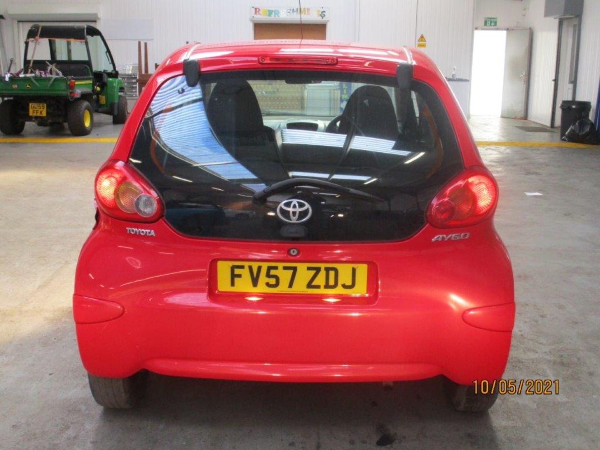 07 57 Toyota Aygo VVT - Image 4 of 21