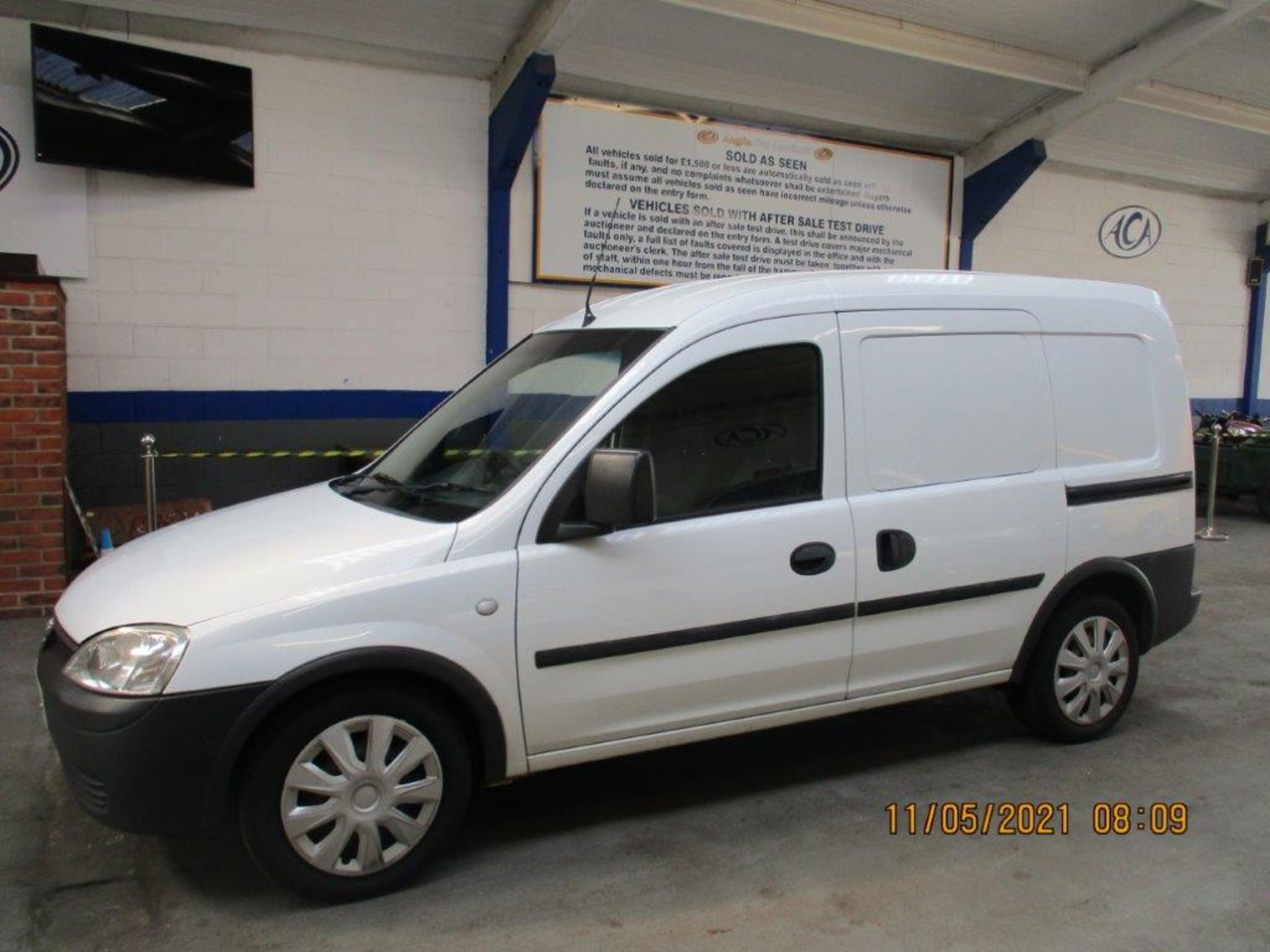 10 10 Vauxhall Combo 2000 CDTI