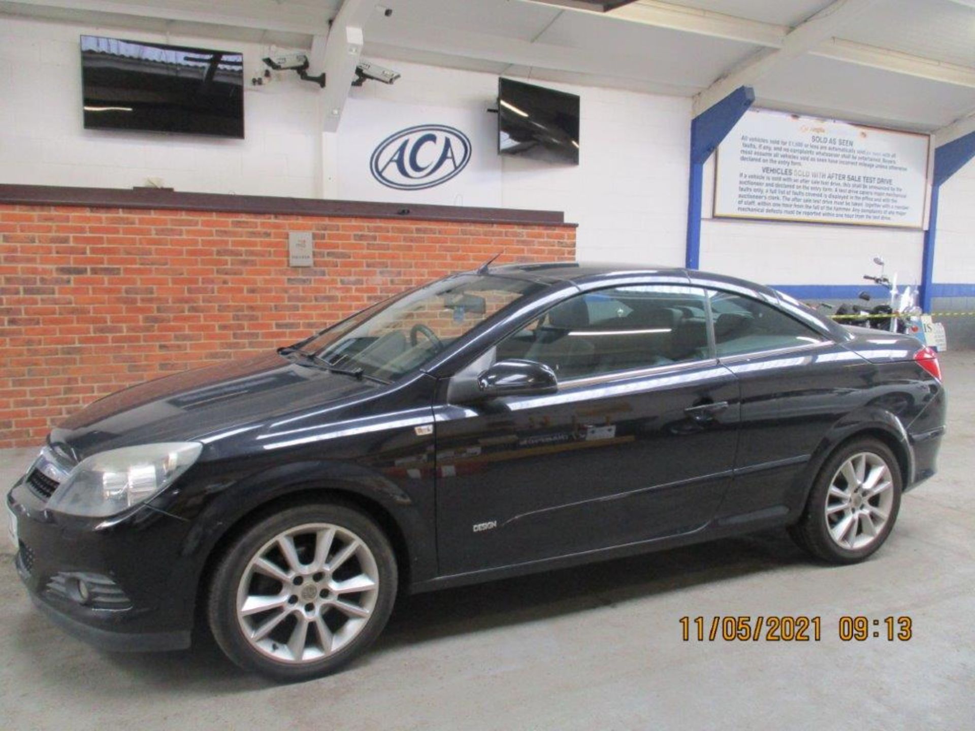 07 07 Vauxhall Astra Twin top Design