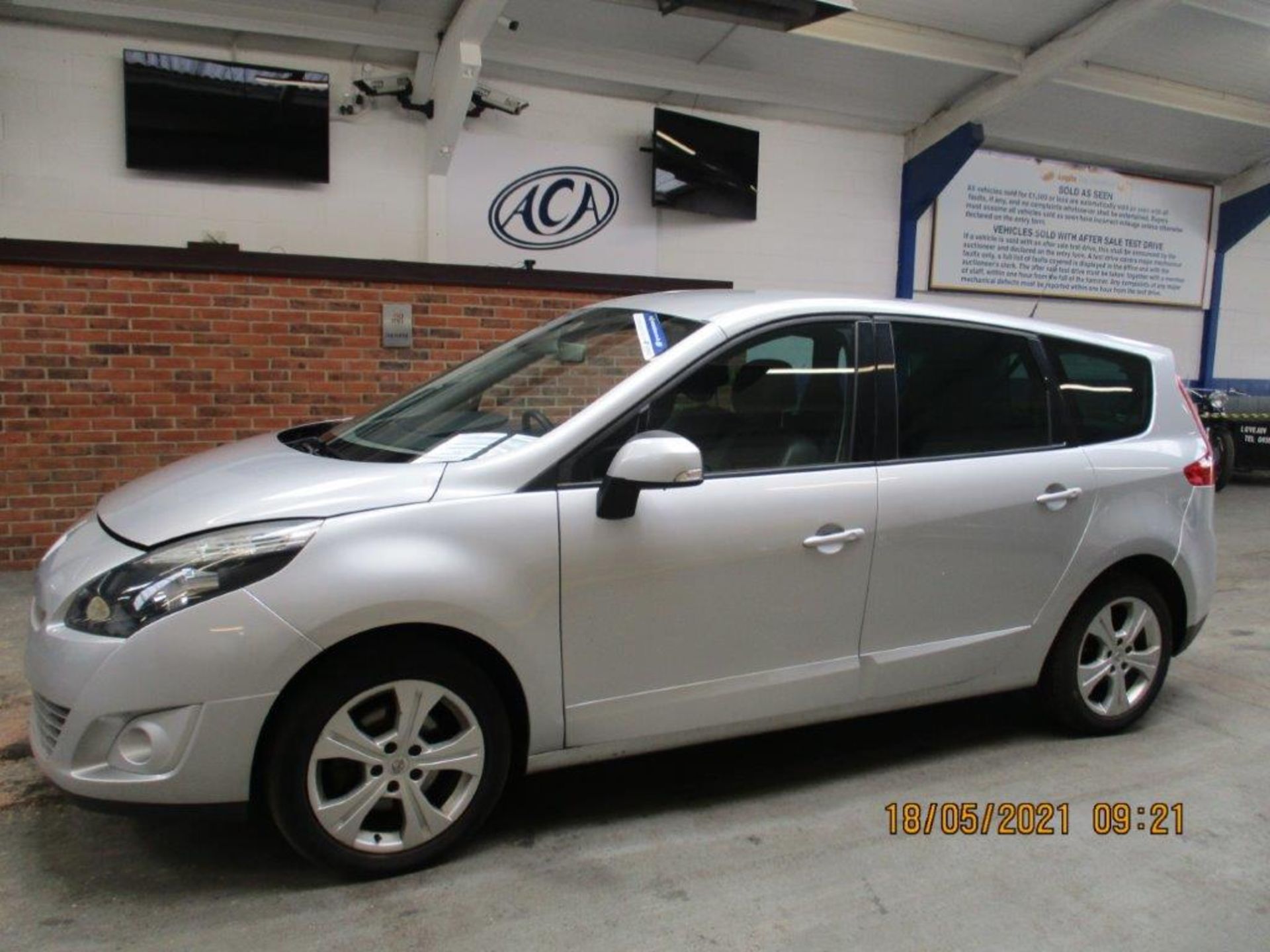 11 11 Renault G Scenic Dyn T-T DCI